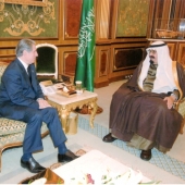 Photo 1 of 25 - Former President meets HH King Abdallah 04032008