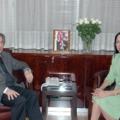 Photo 9 of 25 - Former President meets USAmbassador Michelle Sisson 15022008
