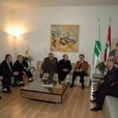 Photo 35 of 56 - Former President meets delegation of Brih 24032007